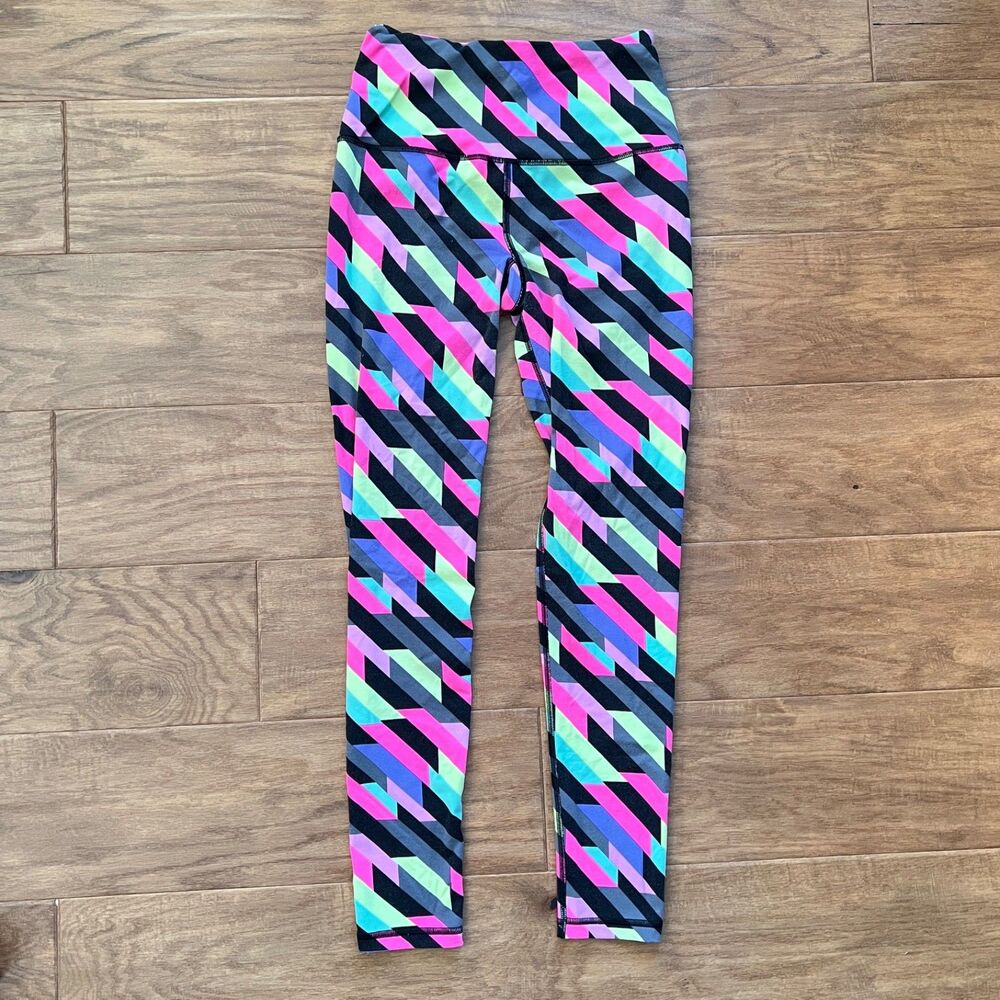 Victoria's Secret VSX Sport Knockout Tight Size S Multicolor Geometric Print